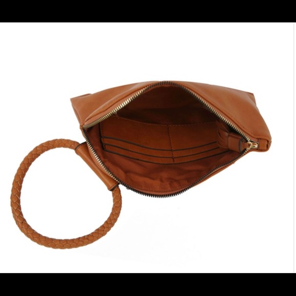 Designer Inspired Tassel Wristlet - New - Picture 2 of 12